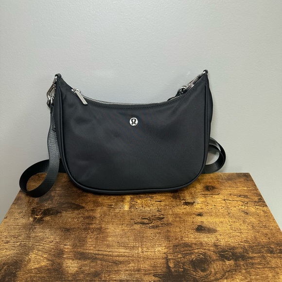 lululemon athletica Handbags - Lululemon City Essentials Small Shoulder Bag